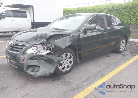 2011 Toyota Camry Le z USA, uszkodzony, nr VIN 4T4BF3EK6BR155801